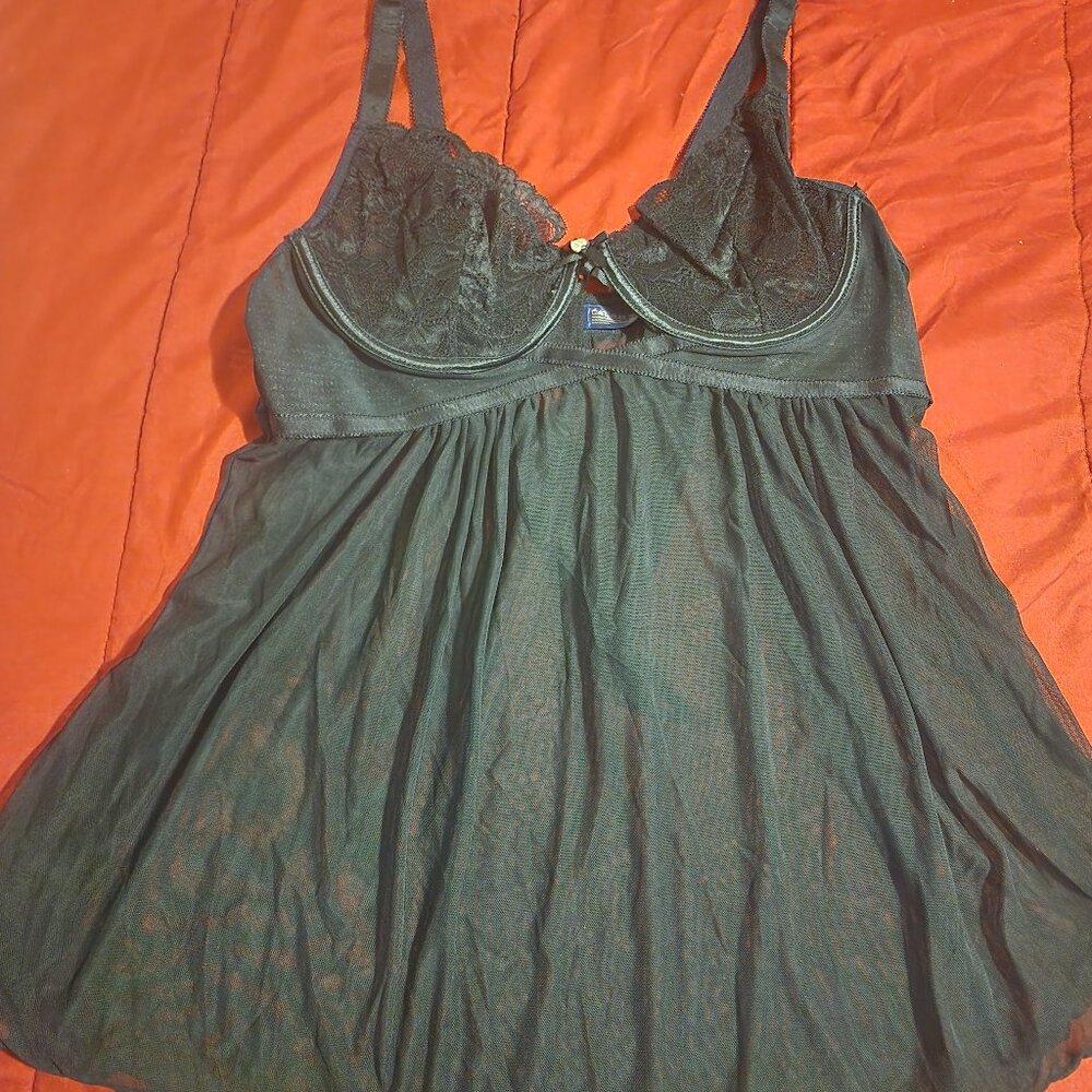 ***Brand new***Womens lingerie baby doll set with thong